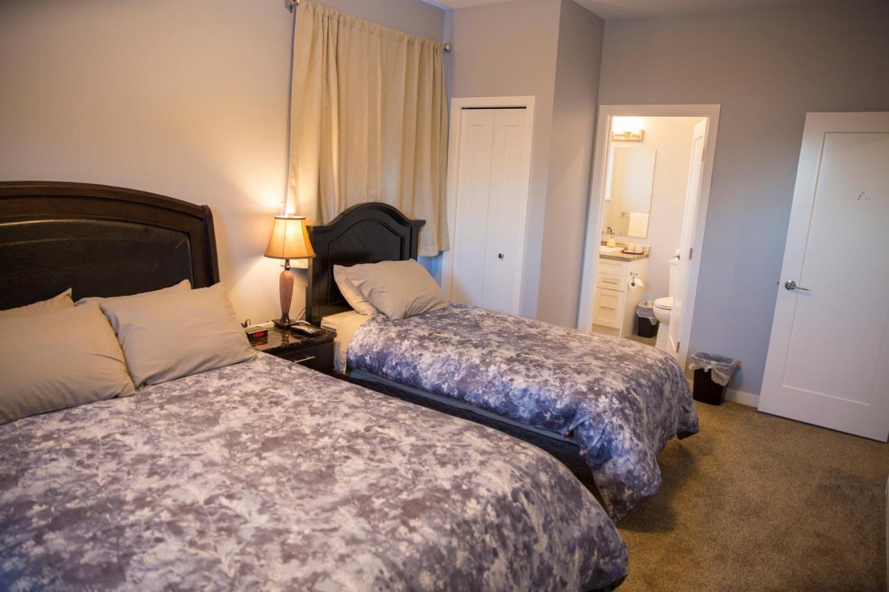 Downtown Whitehorse 4 Bedrooms Deluxe Condo المظهر الخارجي الصورة